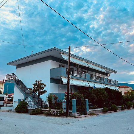 Atlantis Apartments Vrasná 外观 照片