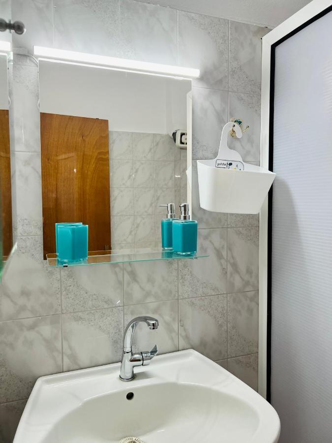 Atlantis Apartments Vrasná 外观 照片
