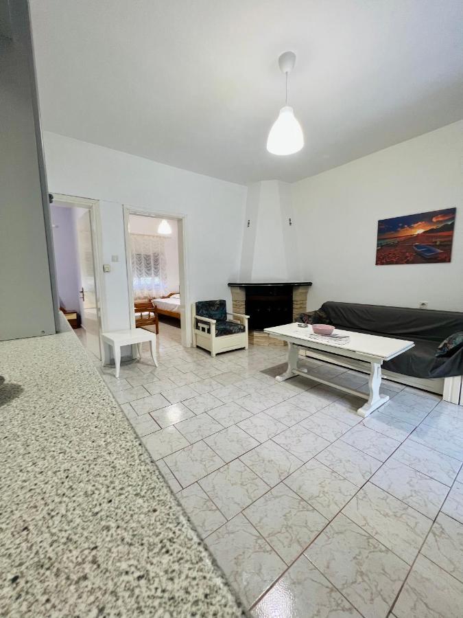 Atlantis Apartments Vrasná 外观 照片