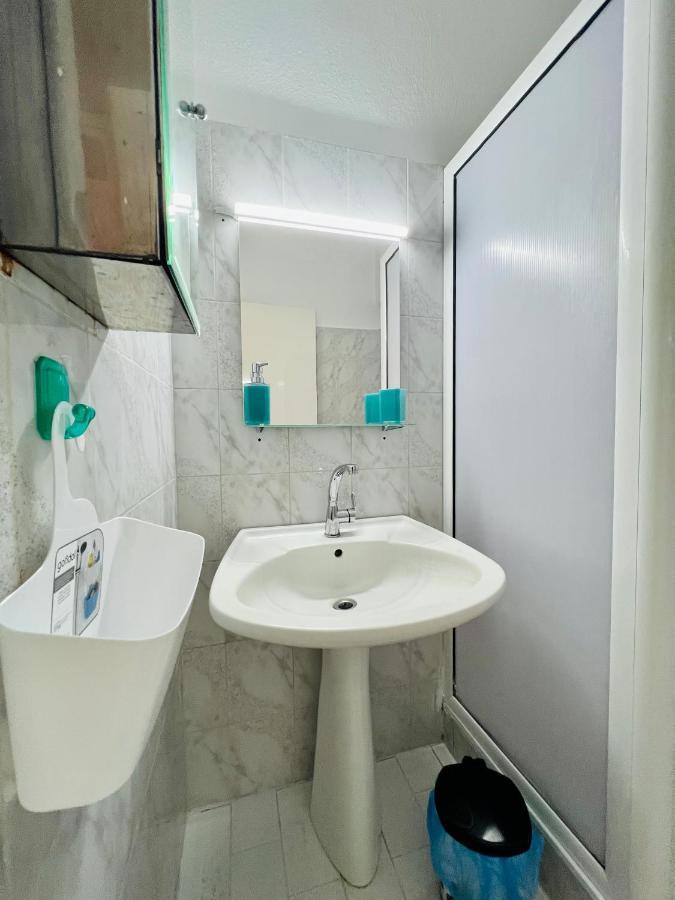 Atlantis Apartments Vrasná 外观 照片