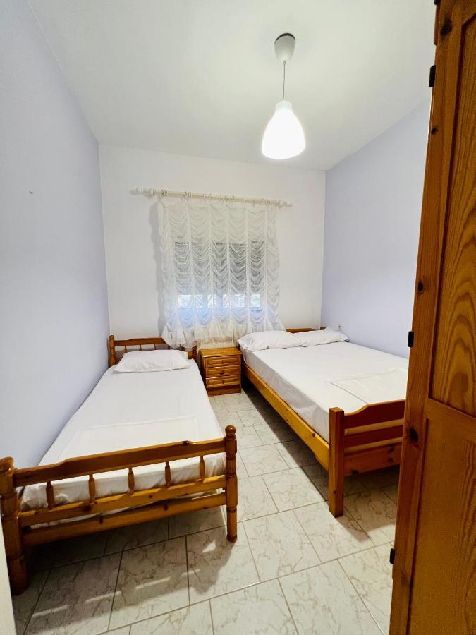 Atlantis Apartments Vrasná 外观 照片