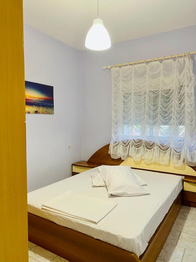 Atlantis Apartments Vrasná 外观 照片